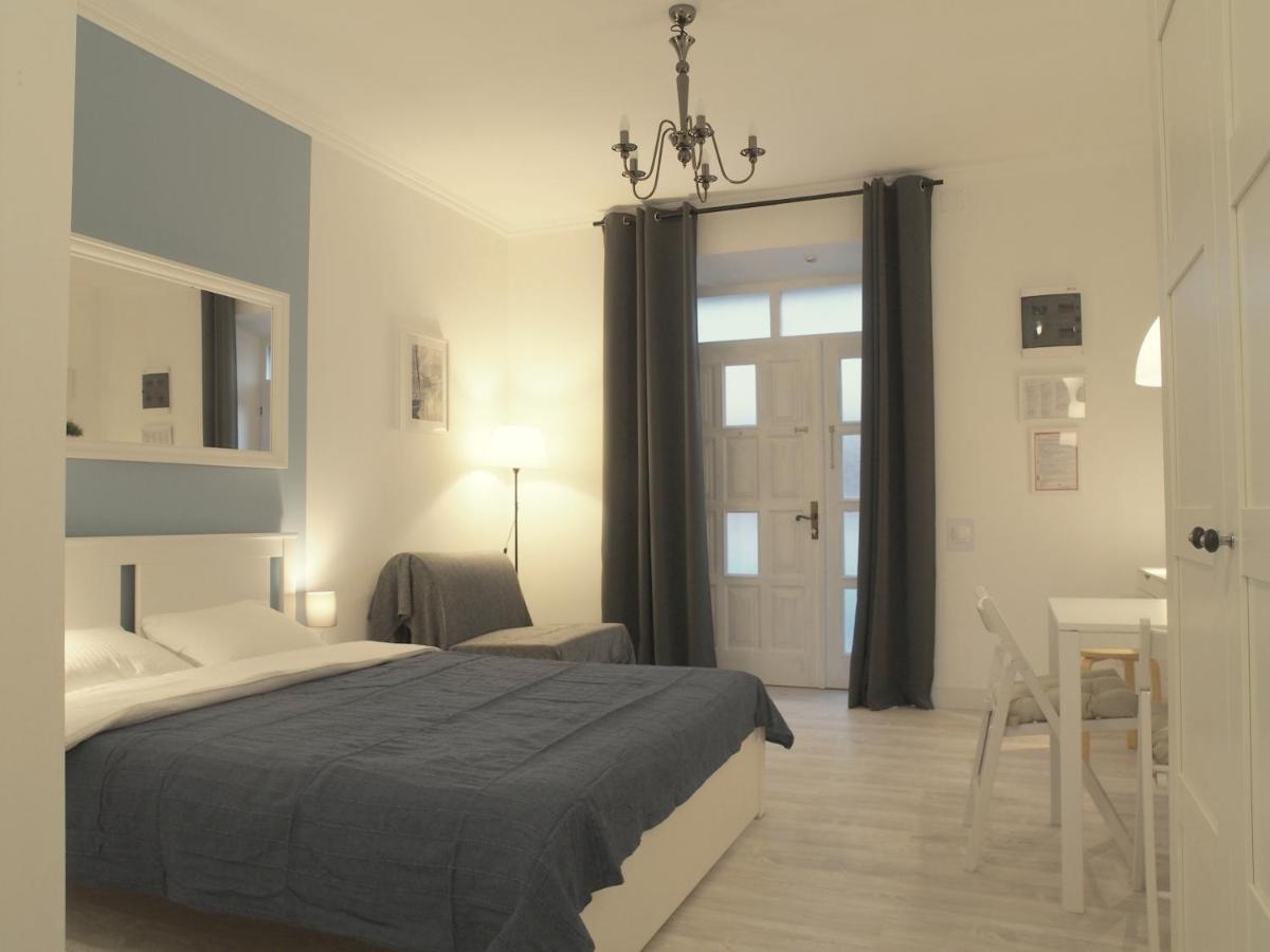 Apartmaji Diversorio Izola Exterior foto